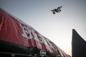 Hooked 2016 BigAirBag bmx