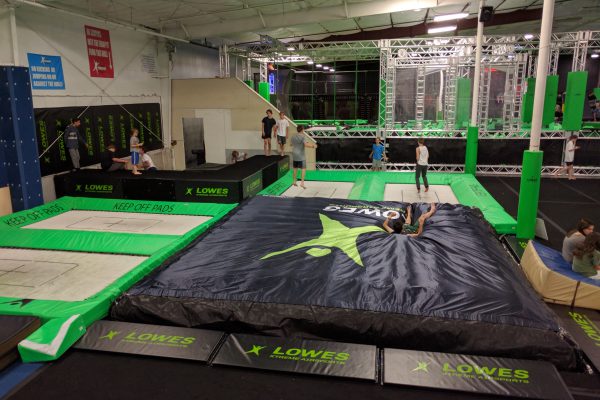 Lowes Xtreme Airsports in den USA mit MaxAir Trampoline