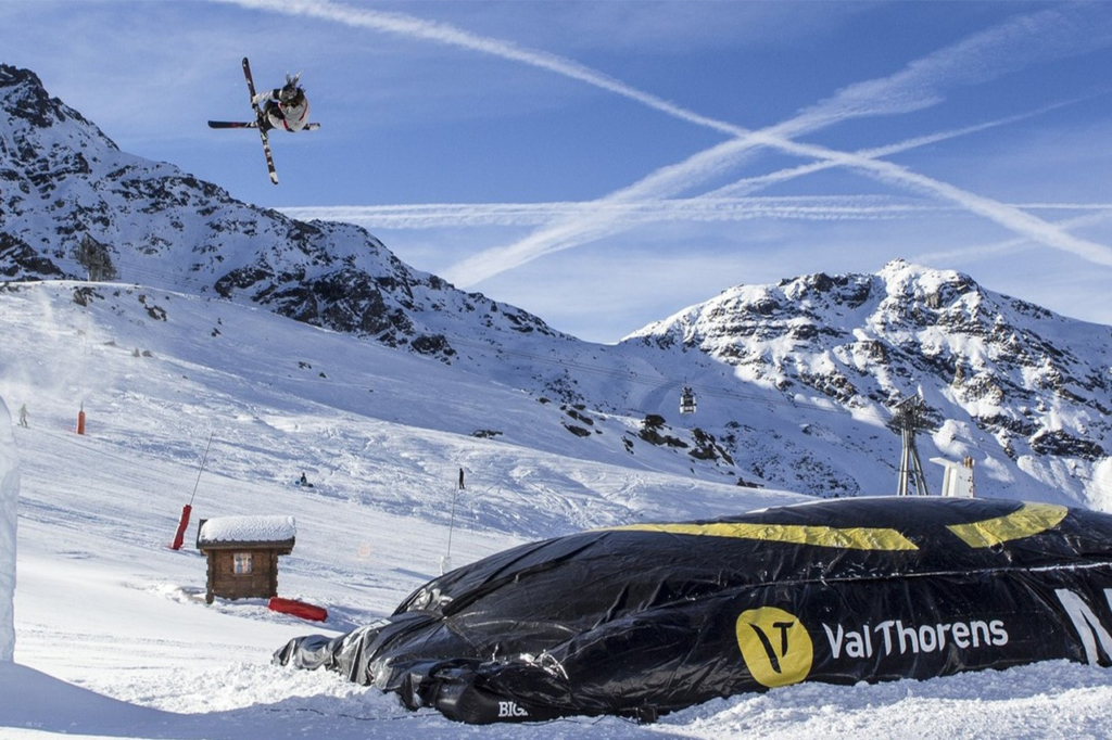  BigAirBag® ONE BIGAIRBAG® MULTIPLE ACTIVITIES DURING THE WHOLE YEAR