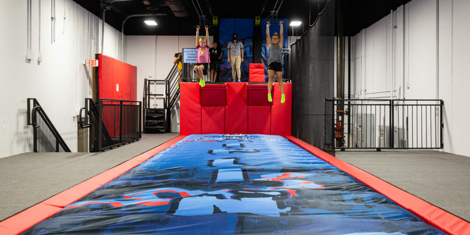 4. zipline airbag jump 4. zipline airbag jump