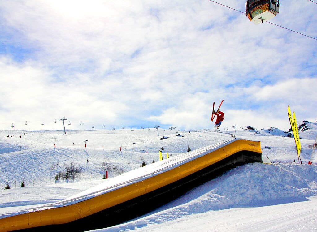 ski landing airbag courchevel ski landing airbag courchevel